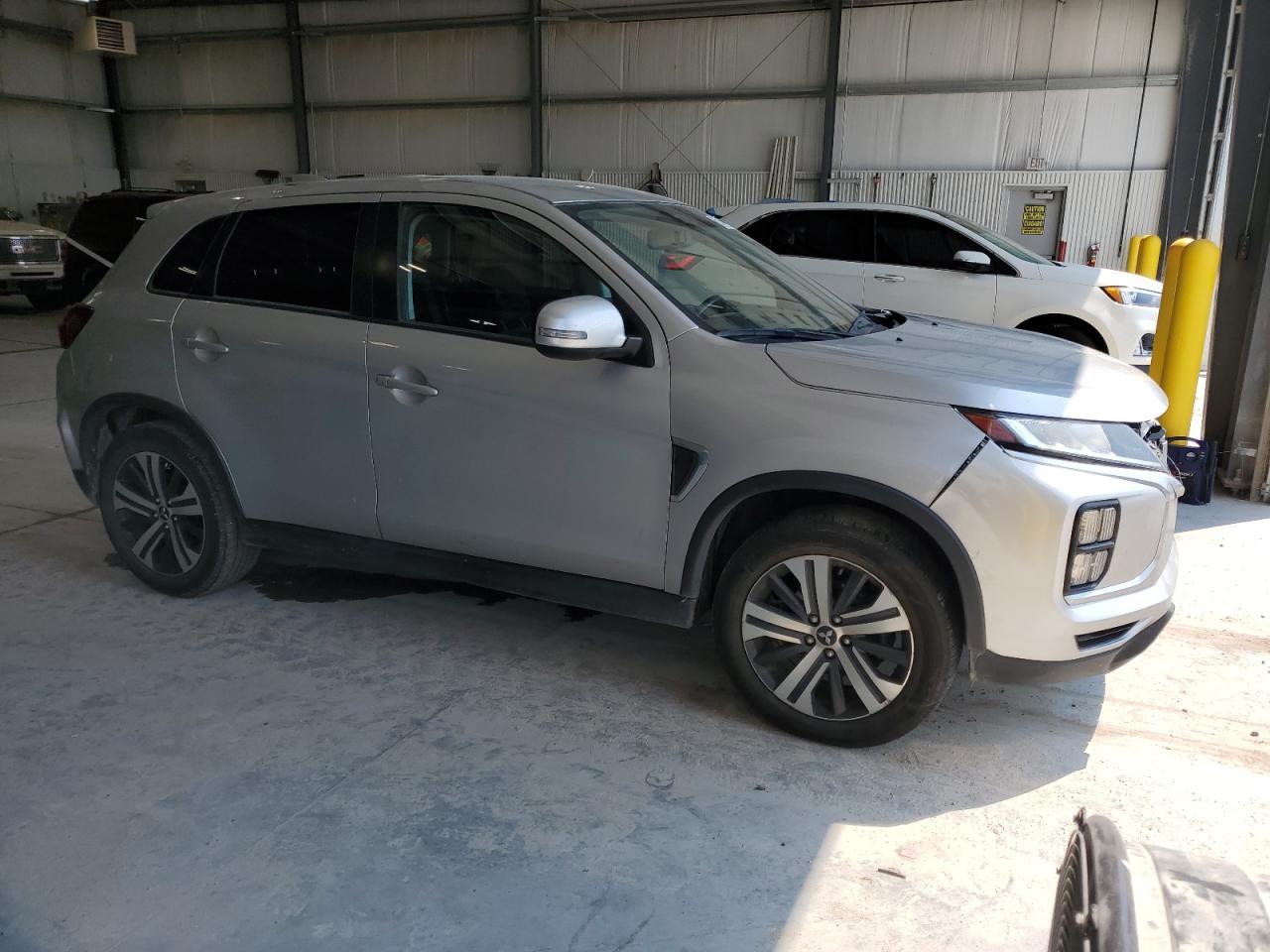 2020 Mitsubishi Outlander Sport Es - Image 4