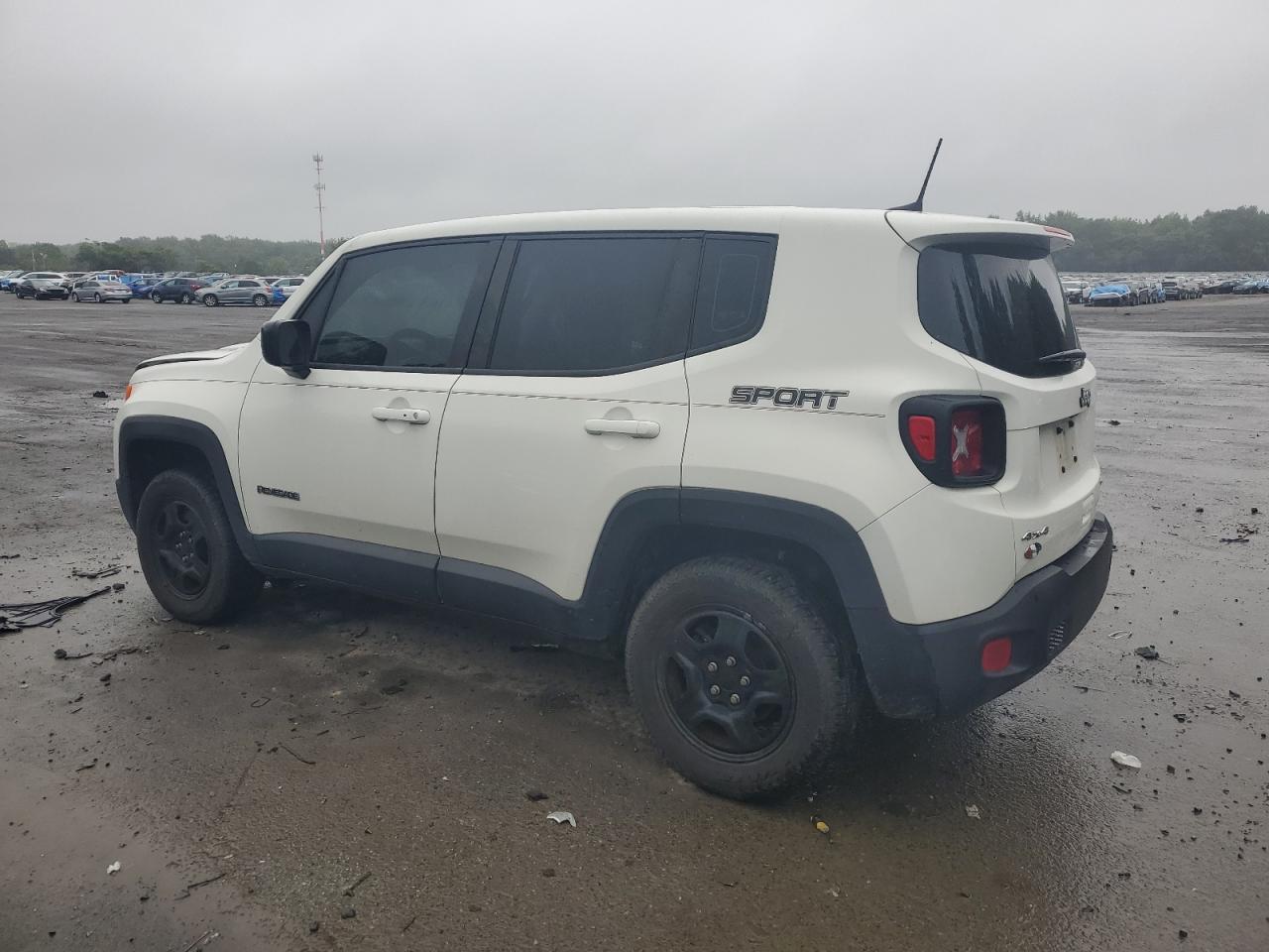 2018 Jeep Renegade Sport - Фото 2