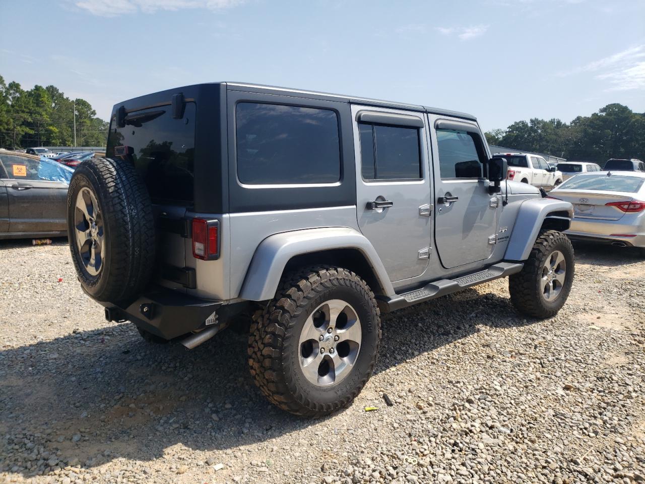 2018 Jeep Wrangler Unlimited Sahara - Фото 3