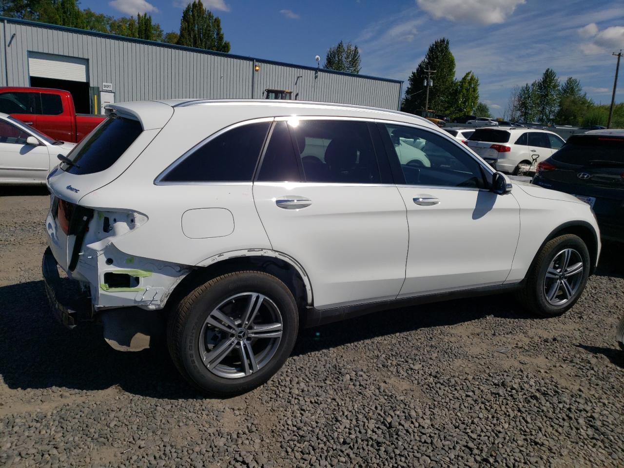 2020 Mercedes-Benz Glc 300 4Matic - Image 3