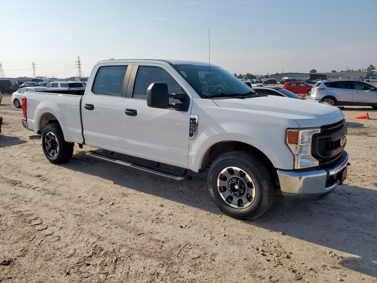 2021 Ford F250 Super Duty - Фото 4