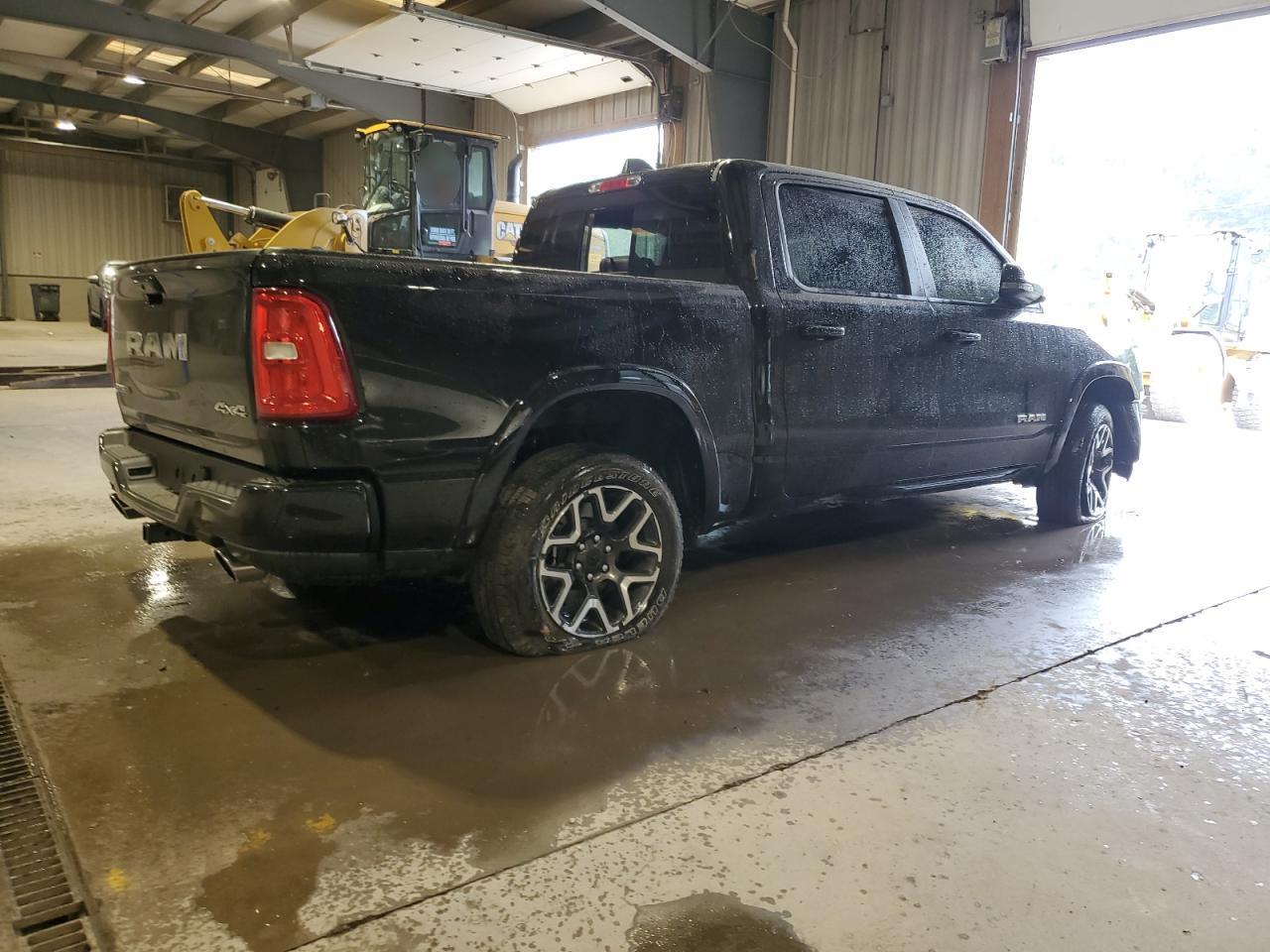 2025 Ram 1500 - Фото 3