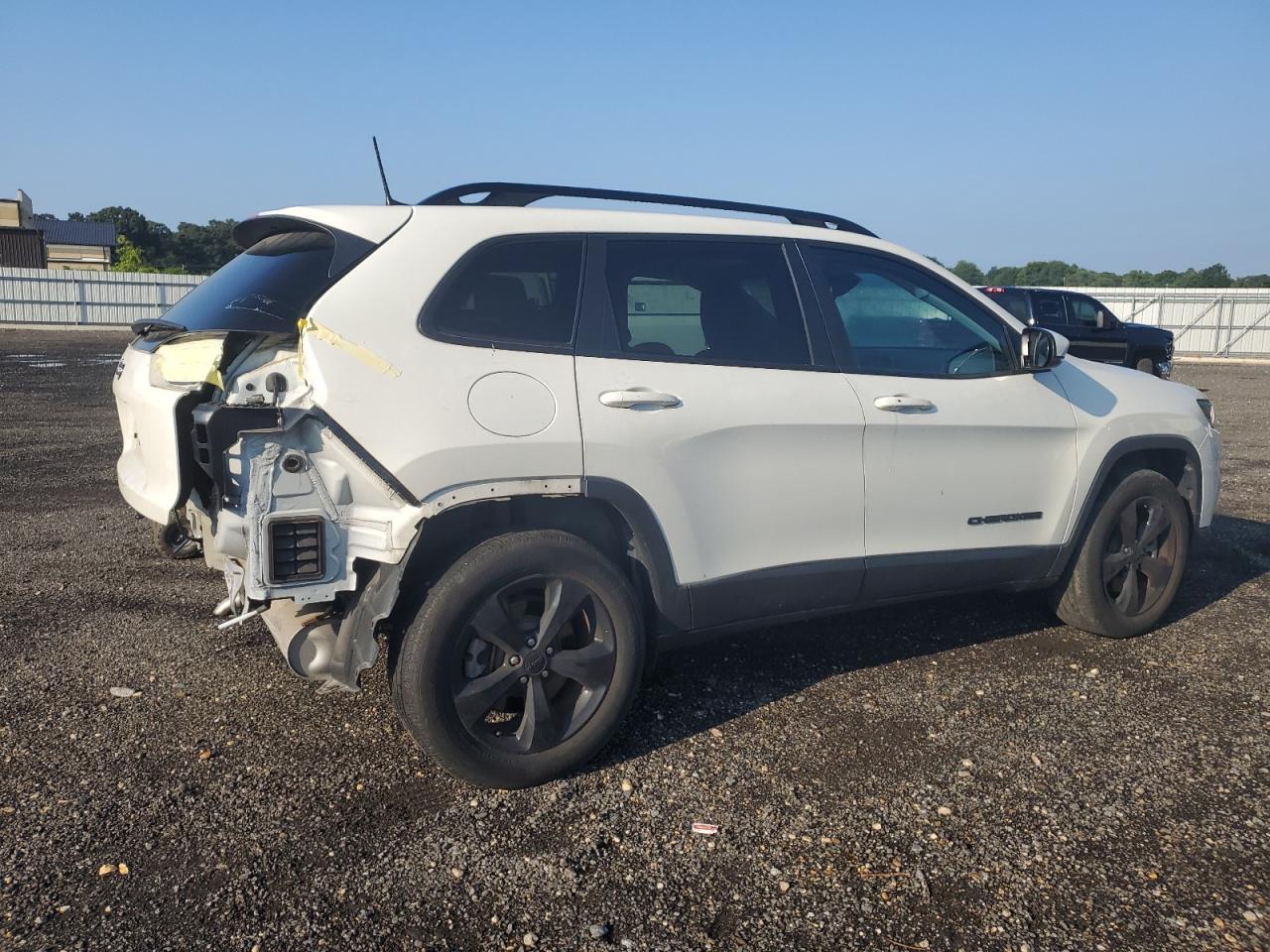 2019 Jeep Cherokee Latitude Plus - Фото 3