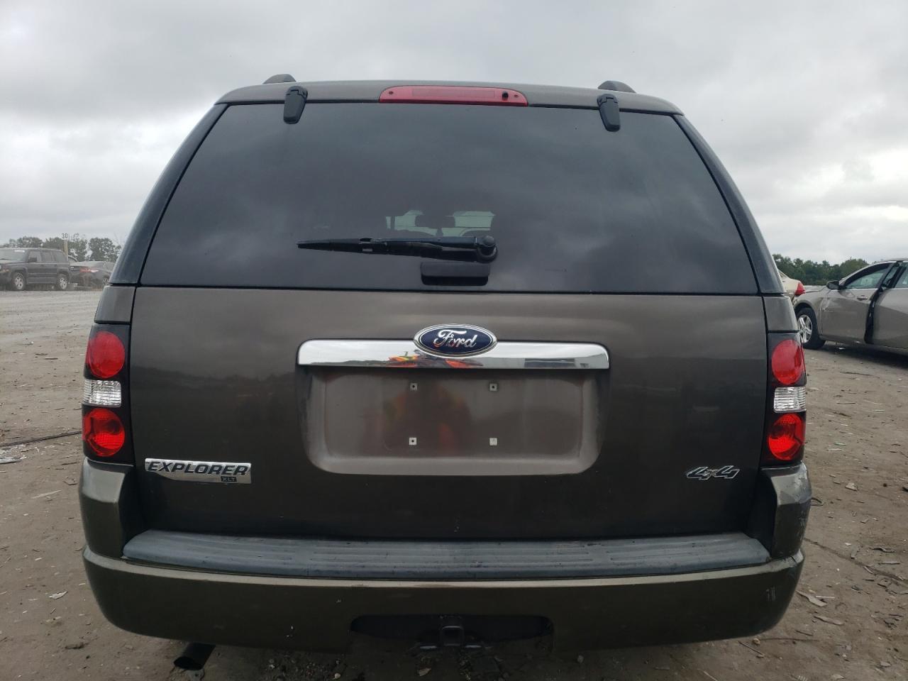 2008 Ford Explorer Xlt - Фото 6