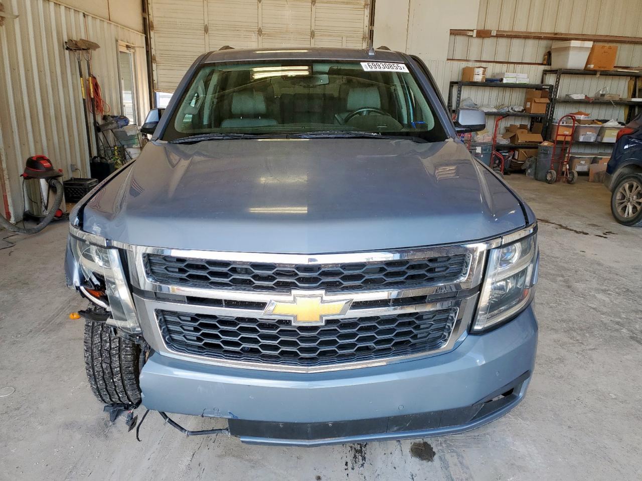 2016 Chevrolet Suburban C1500 Lt - Image 5