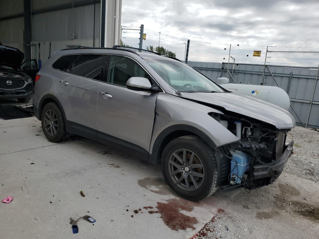 2016 Hyundai Santa Fe Se - Фото 4