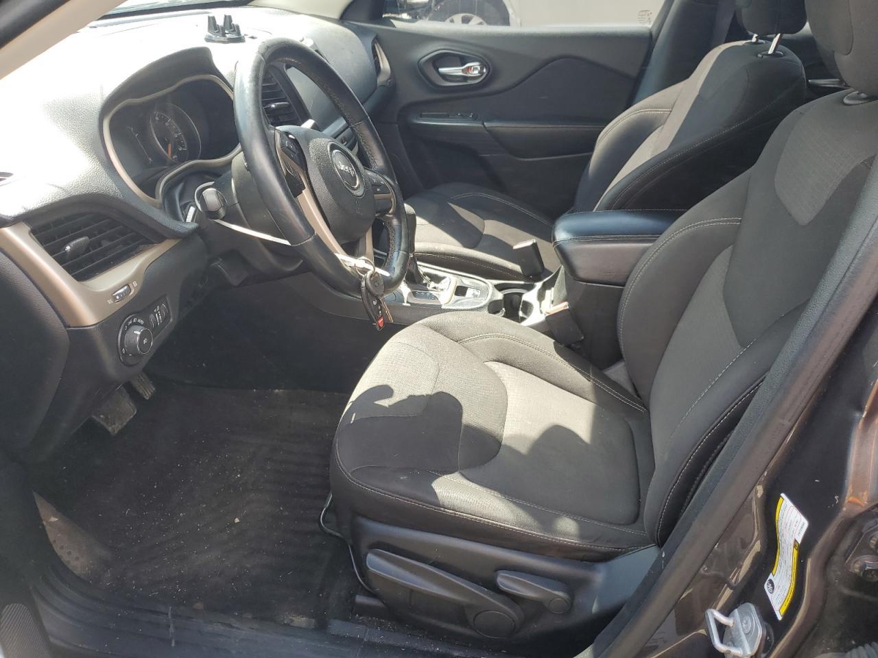 2015 Jeep Cherokee Latitude - Фото 7