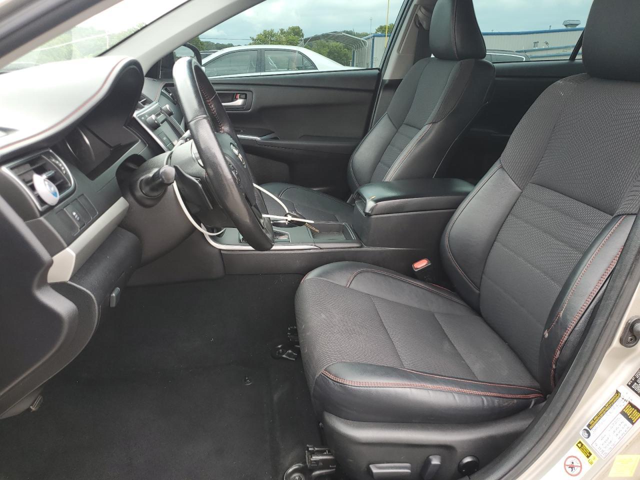 2016 Toyota Camry Le - Фото 7