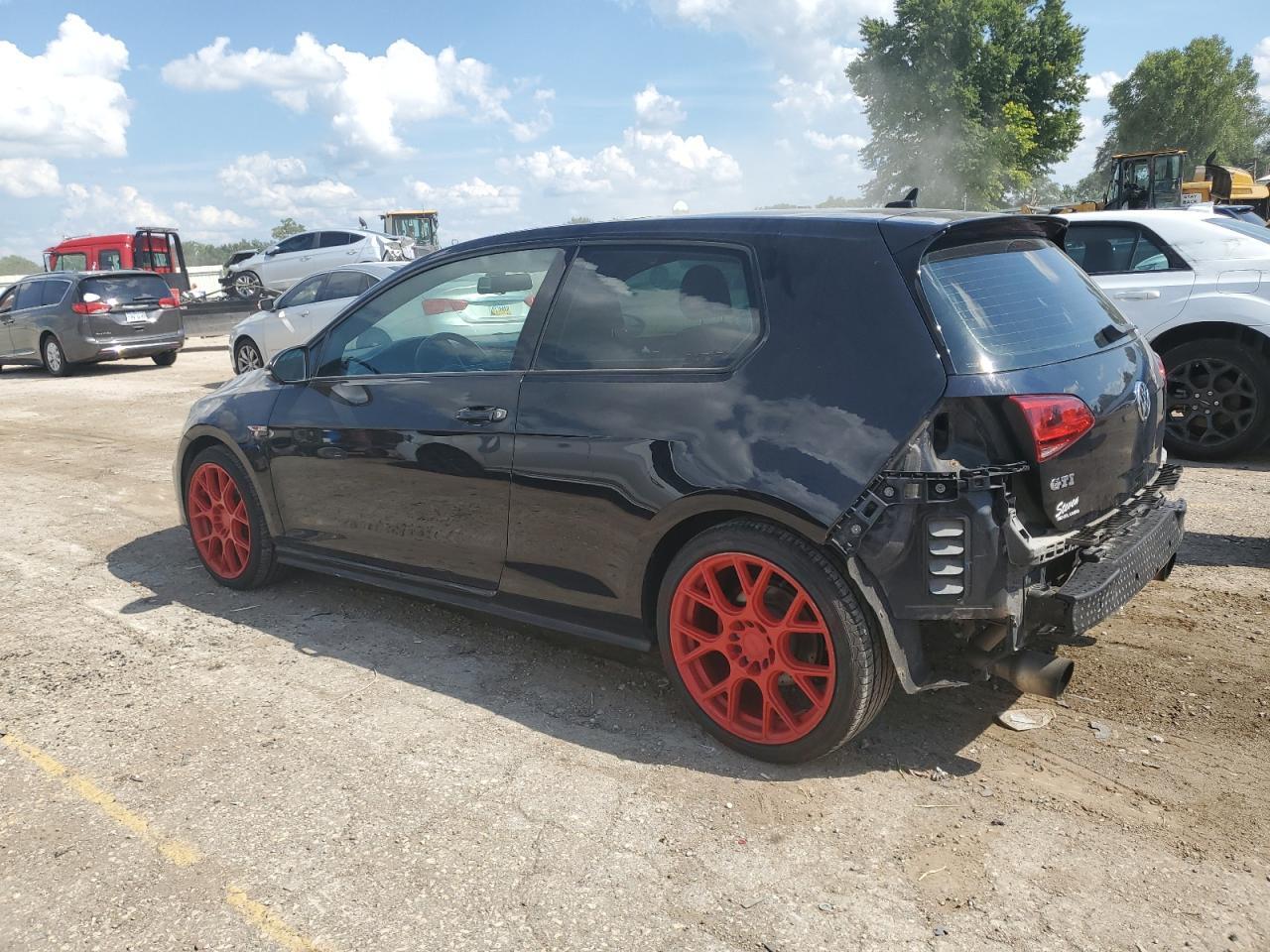 2015 Volkswagen Gti - Фото 2