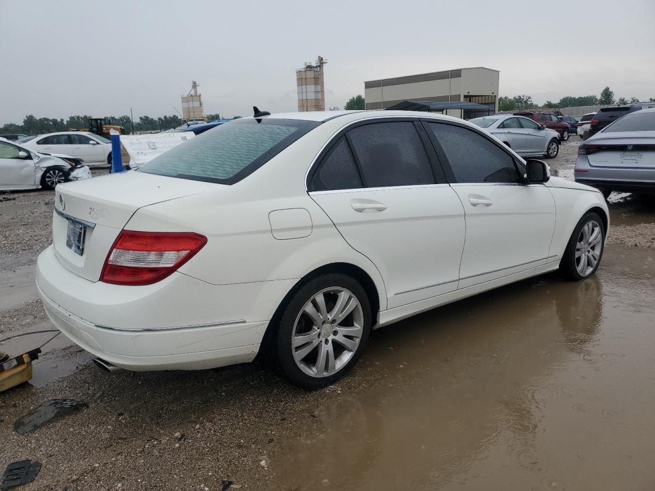 2009 Mercedes-Benz C 300 - Фото 3