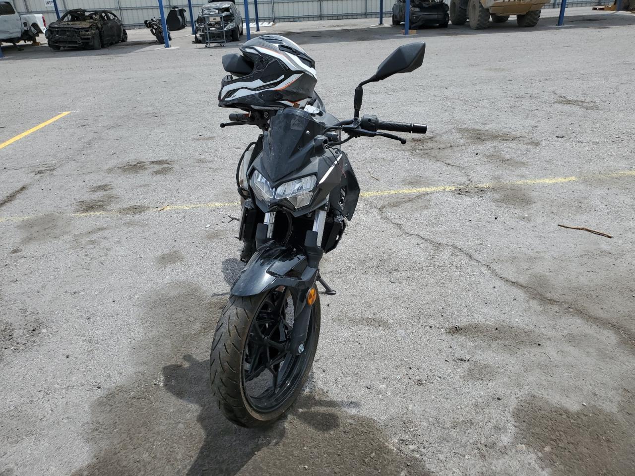 2023 Kawasaki Er400 D - Фото 2