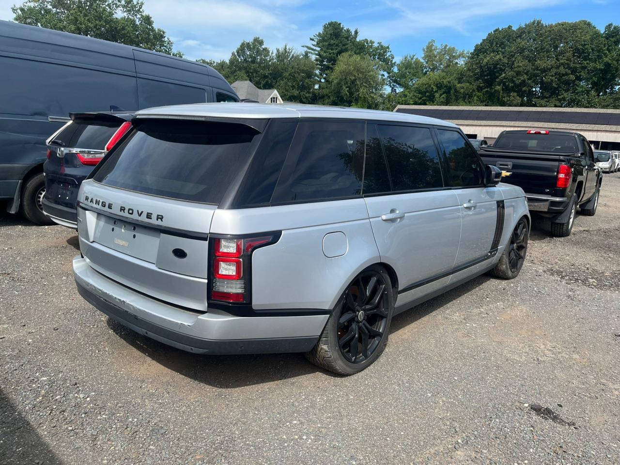 2014 Land Rover Range Rover Autobiography - Image 3