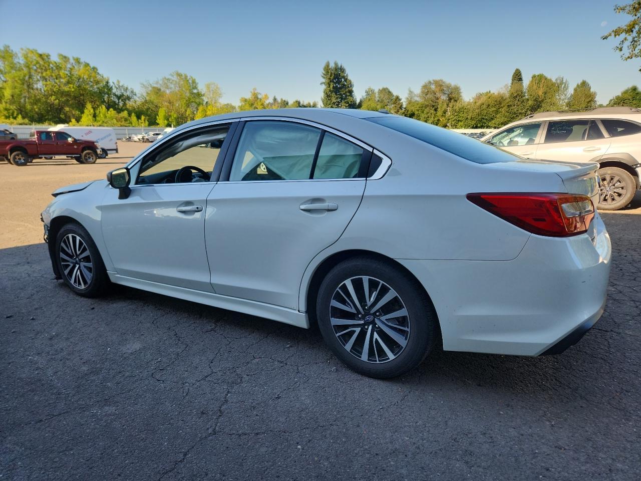 2019 Subaru Legacy 2.5I - Фото 2