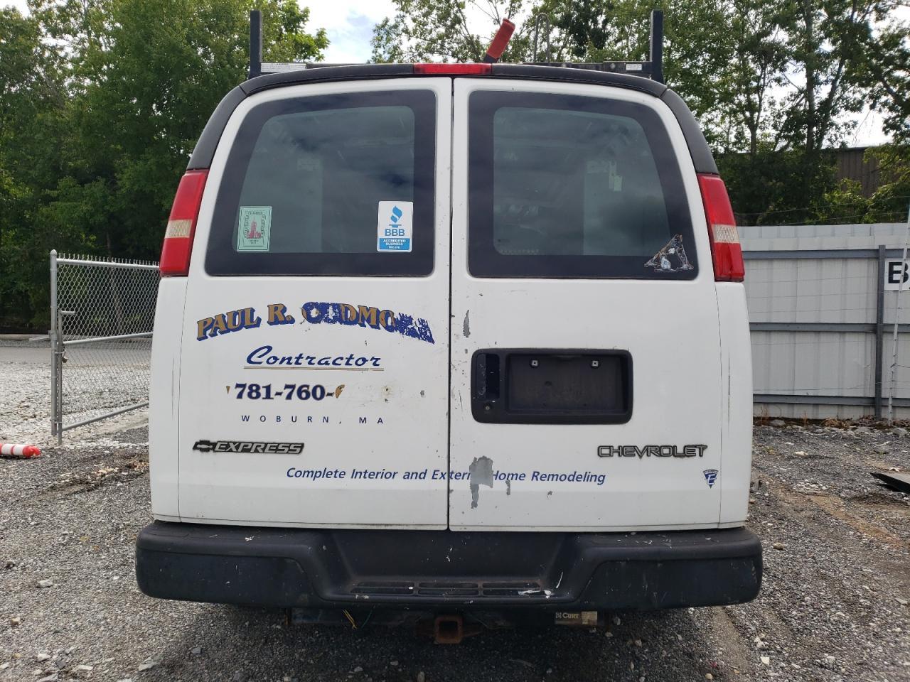 2005 Chevrolet Express G1500 - Image 6
