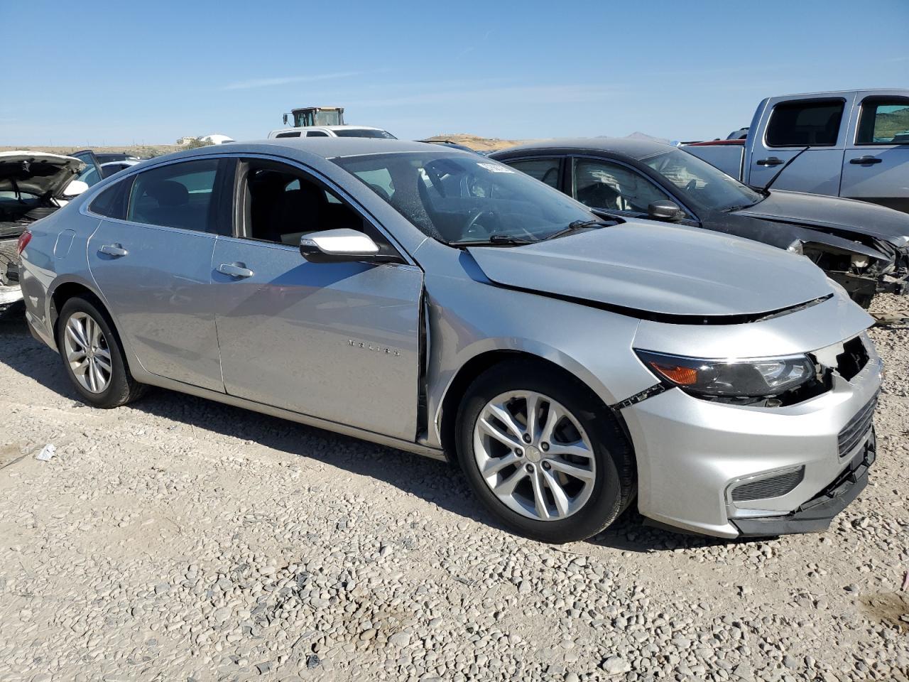 2017 Chevrolet Malibu Lt - Image 4