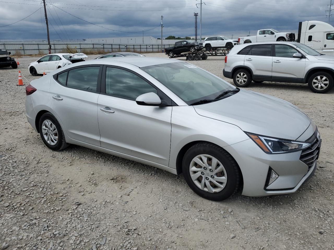 2019 Hyundai Elantra Se - Фото 4
