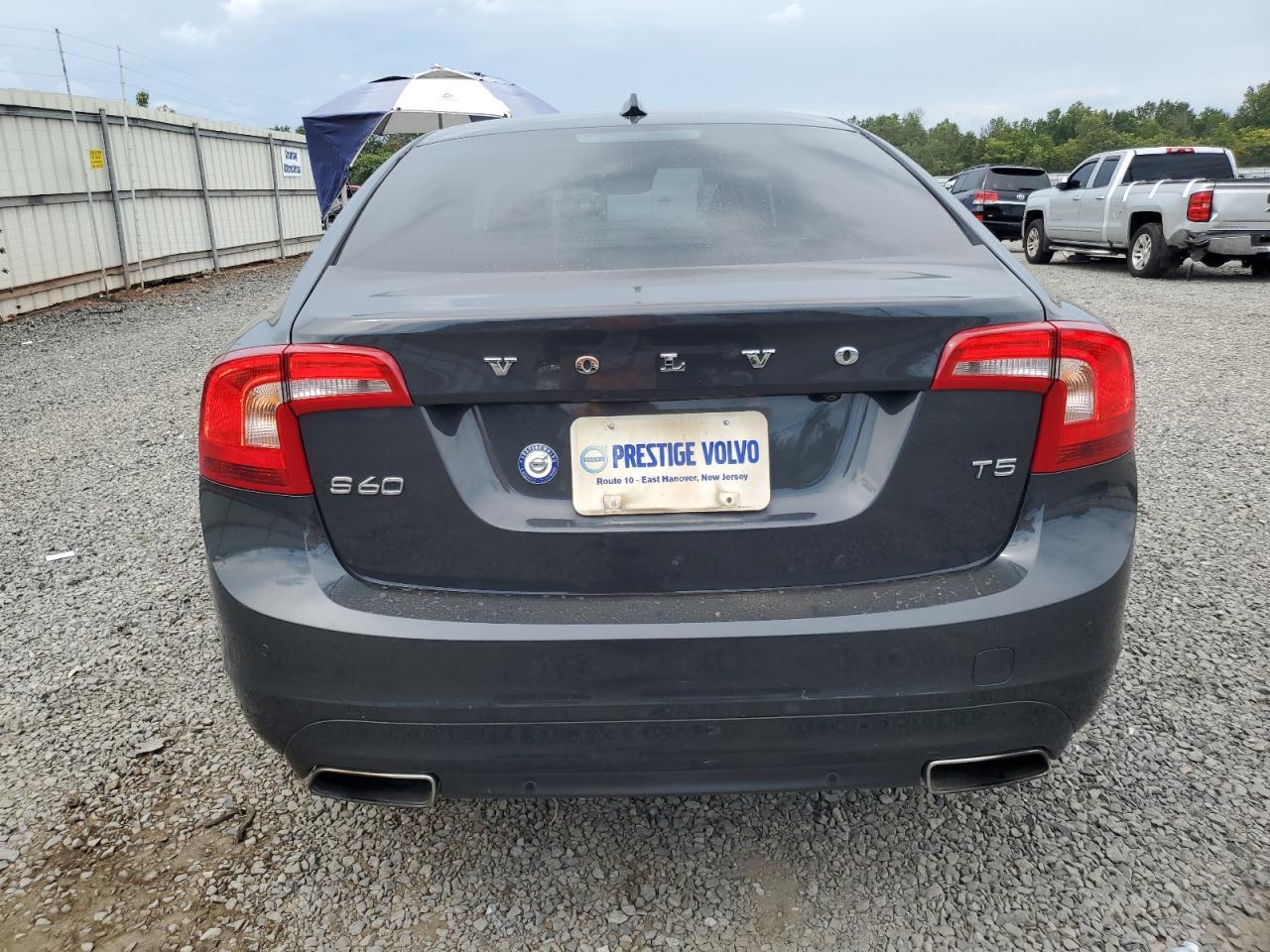 2016 Volvo S60 Premier - Фото 6