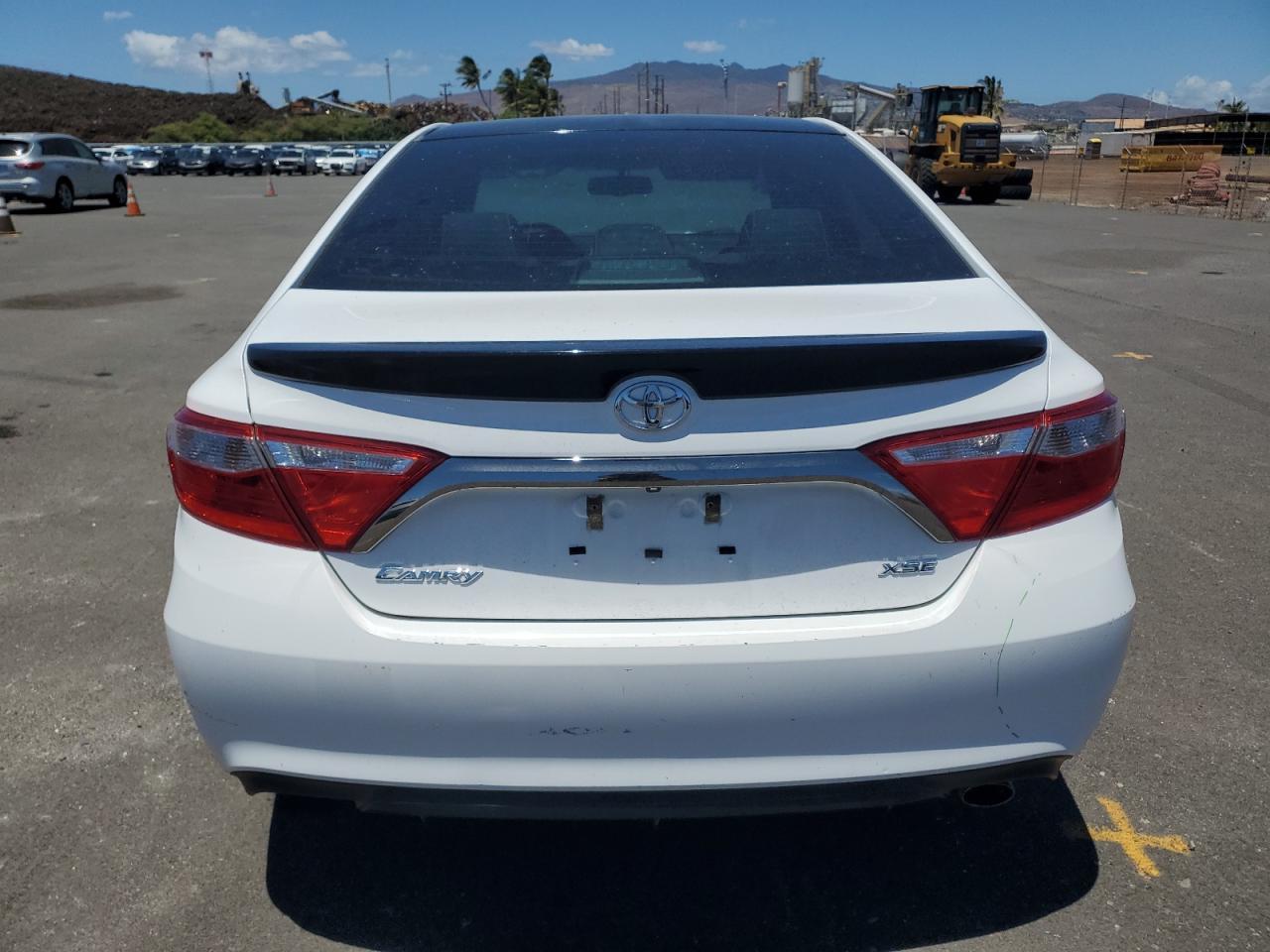2015 Toyota Camry Le - Фото 6