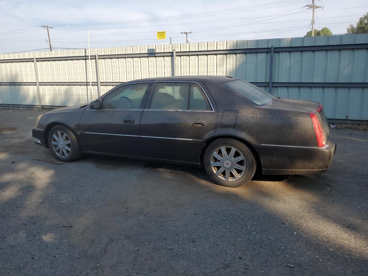 2008 Cadillac Dts - Image 2