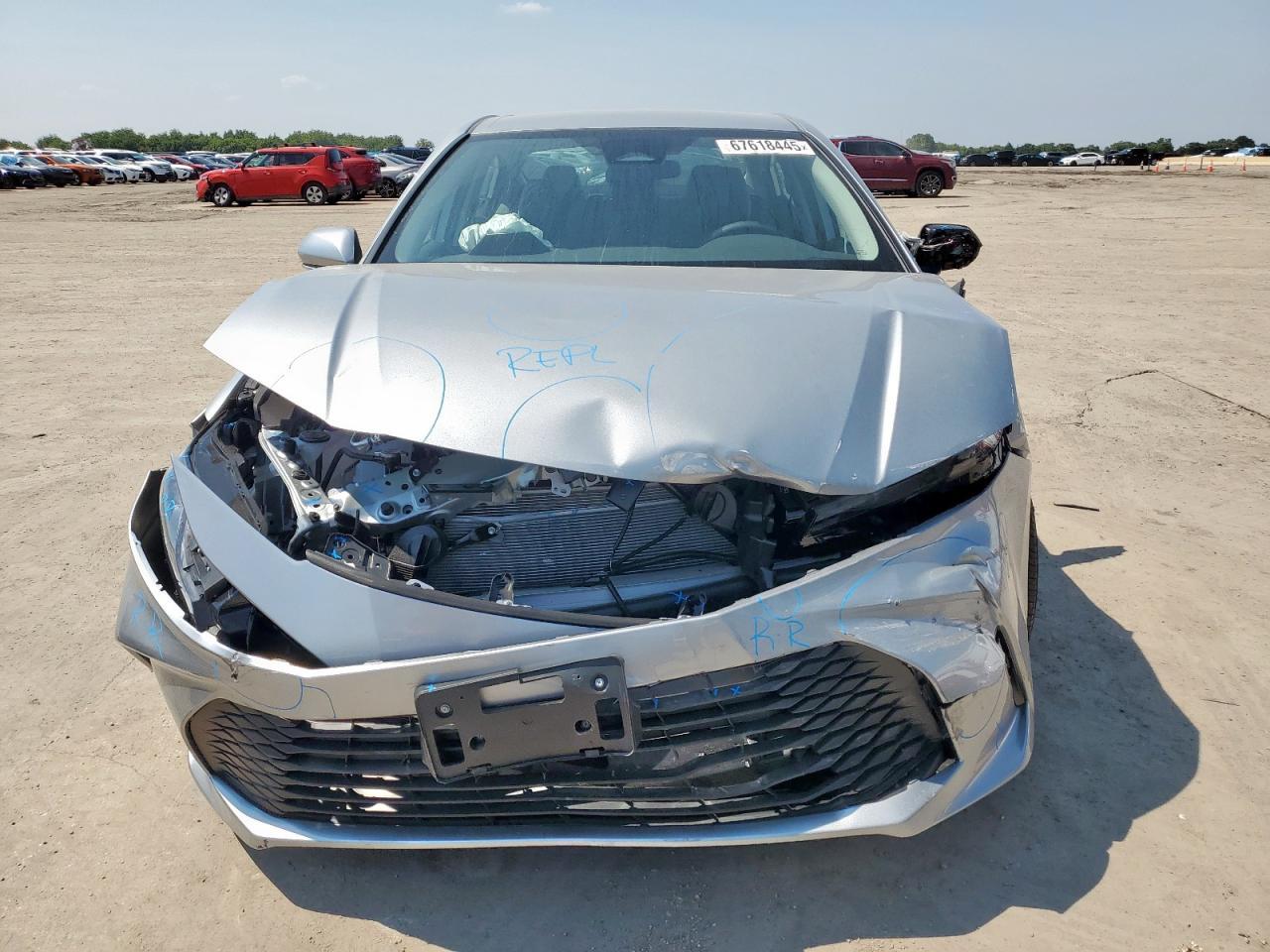 2025 Toyota Camry Xse - Image 5