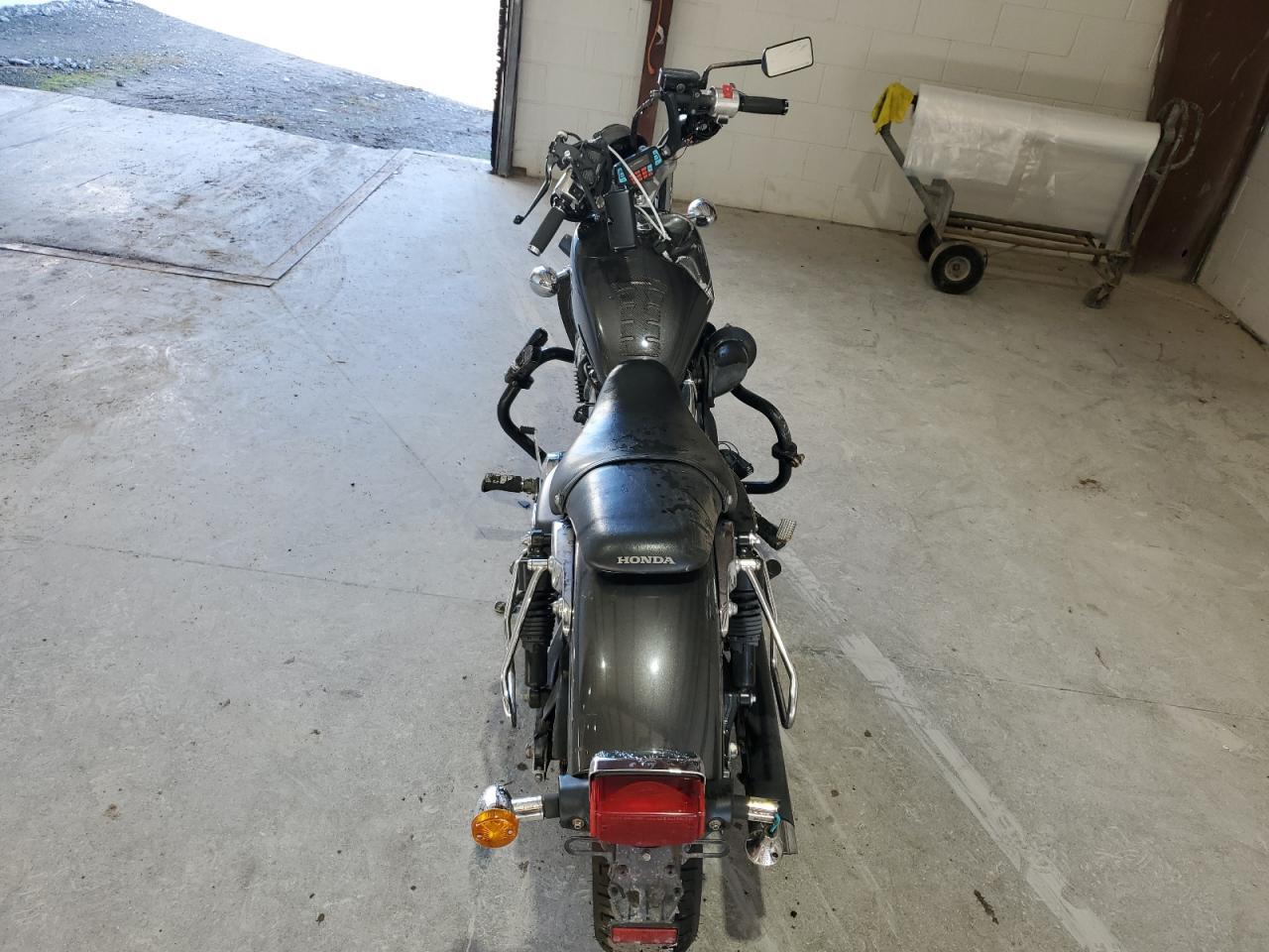 2010 Honda Vt750 S - Image 6