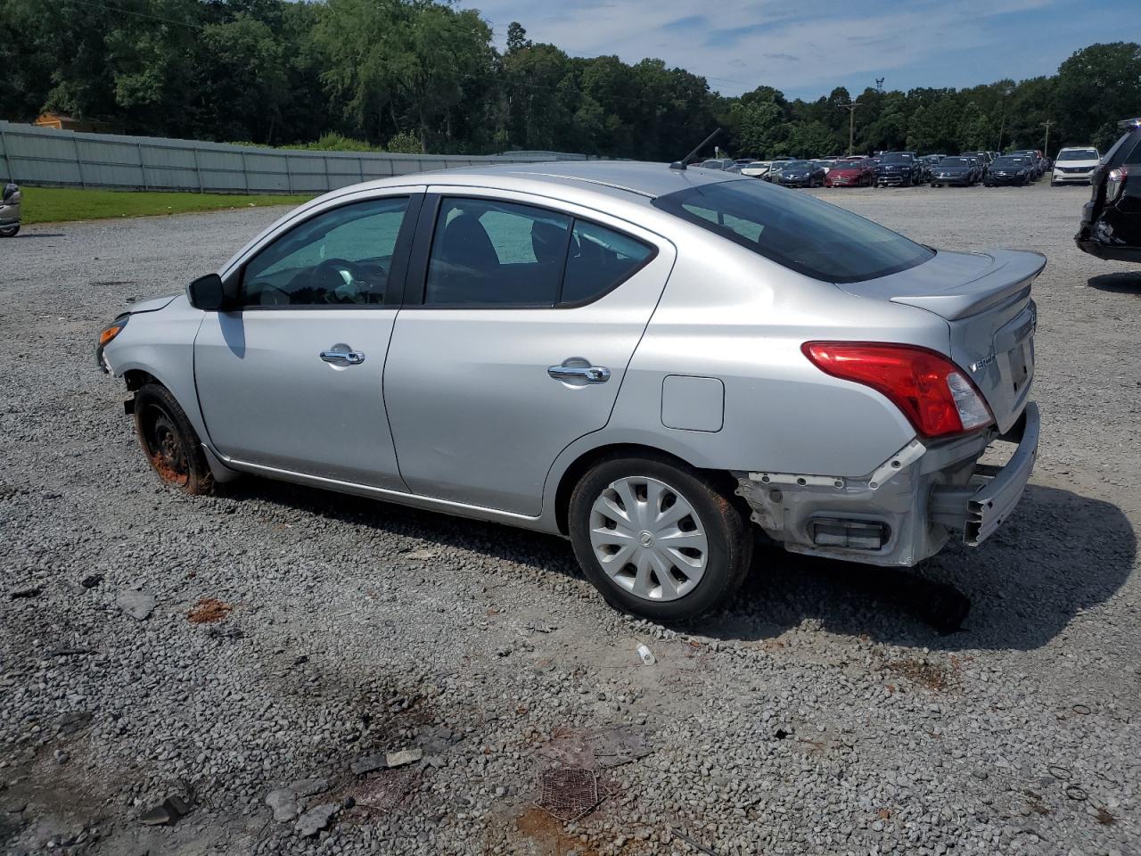 2019 Nissan Versa S - Image 2