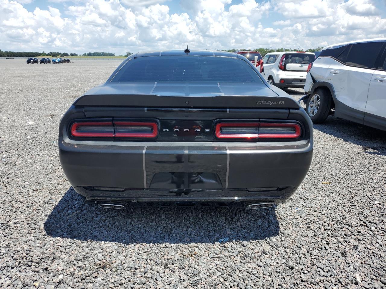 2020 Dodge Challenger R - Image 6