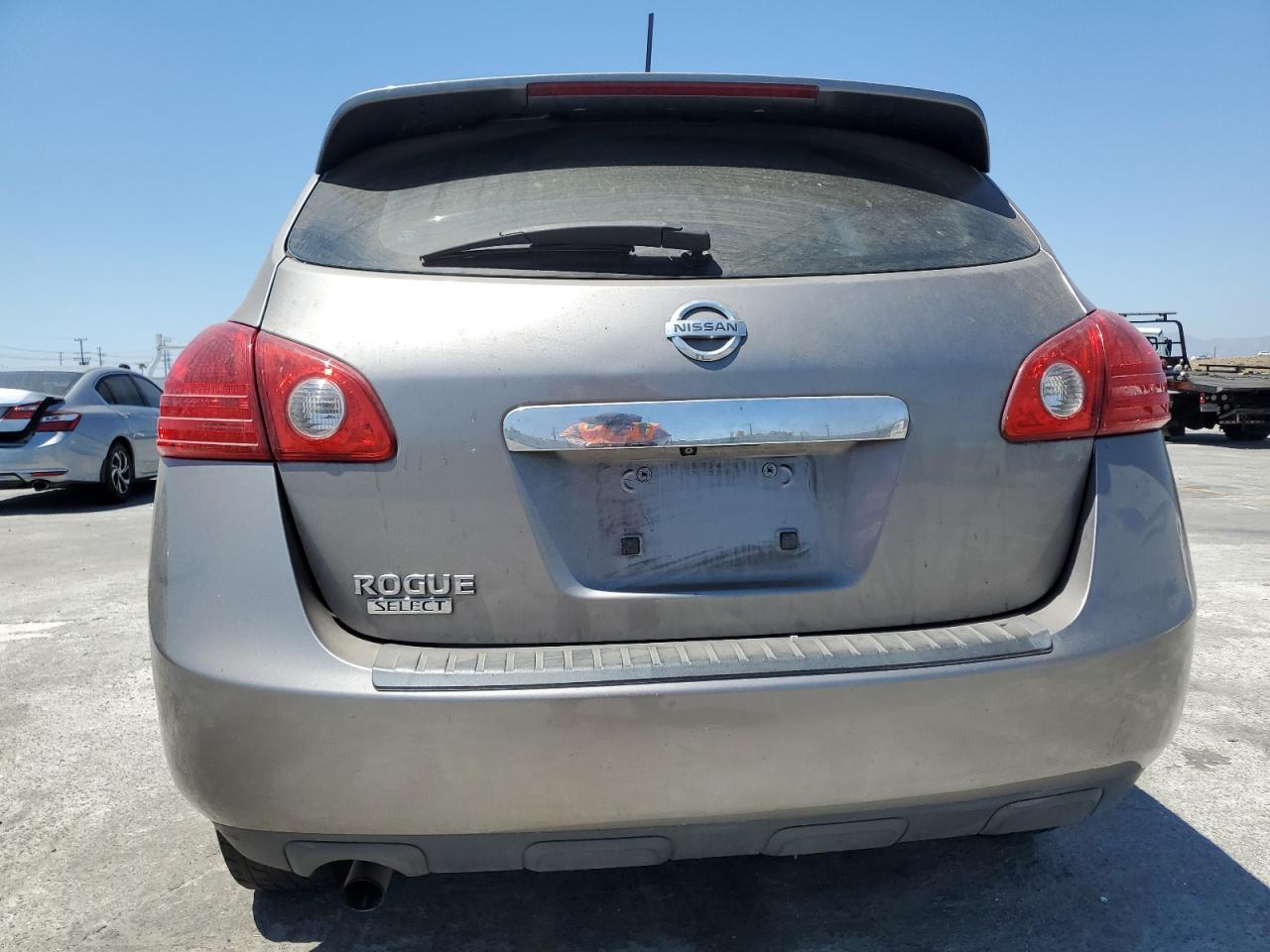 2015 Nissan Rogue Select S - Image 6