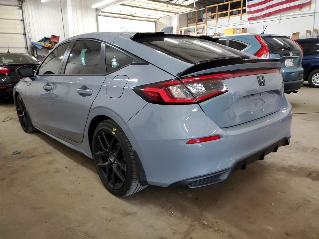2022 Honda Civic Sport - Фото 2