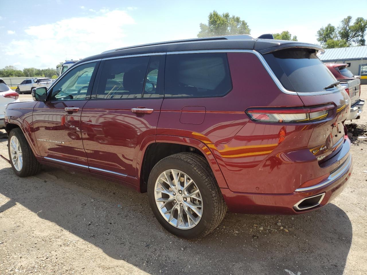 2021 Jeep Grand Cherokee L Summit - Image 2