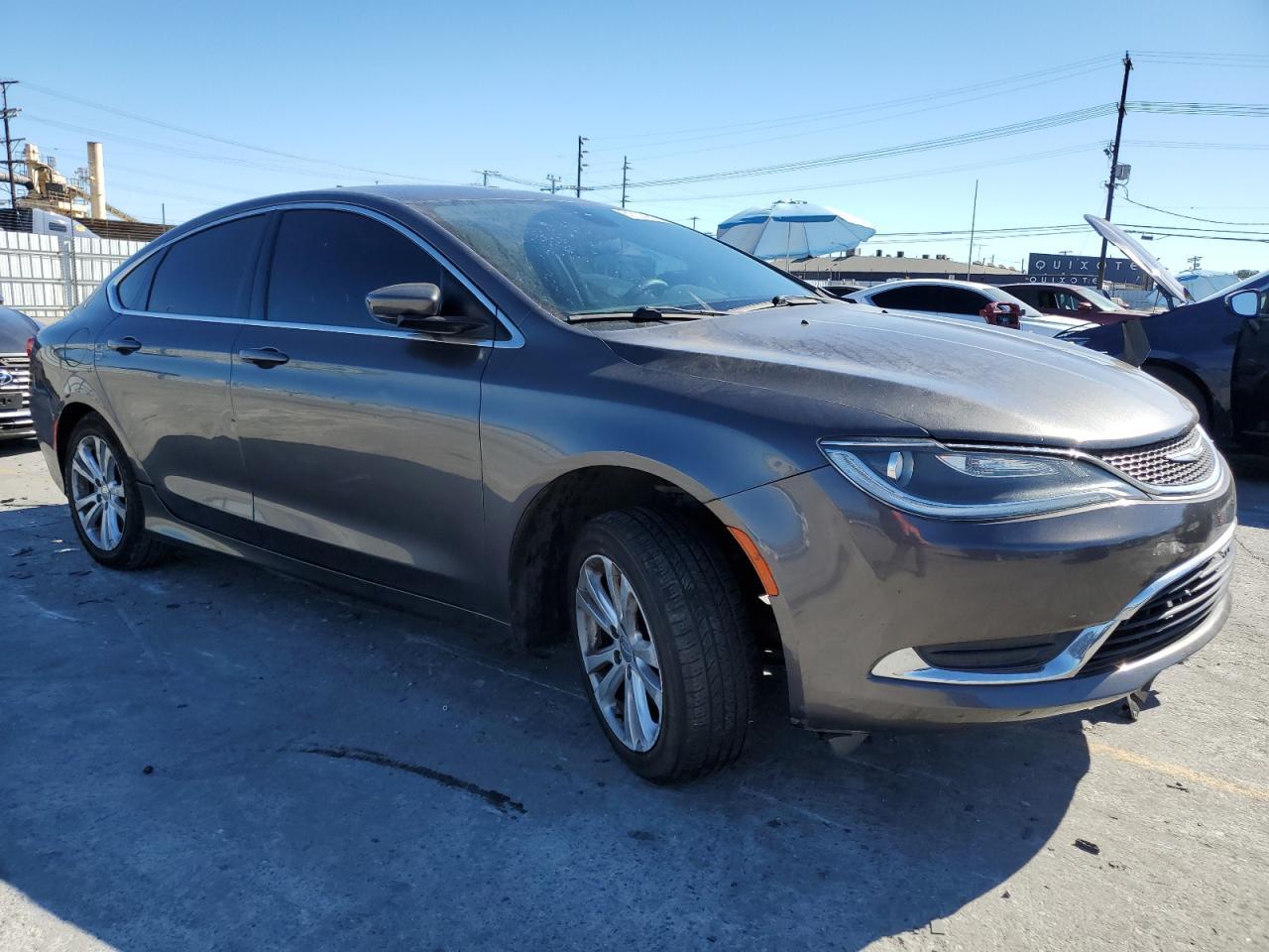 2015 Chrysler 200 Limited - Фото 4