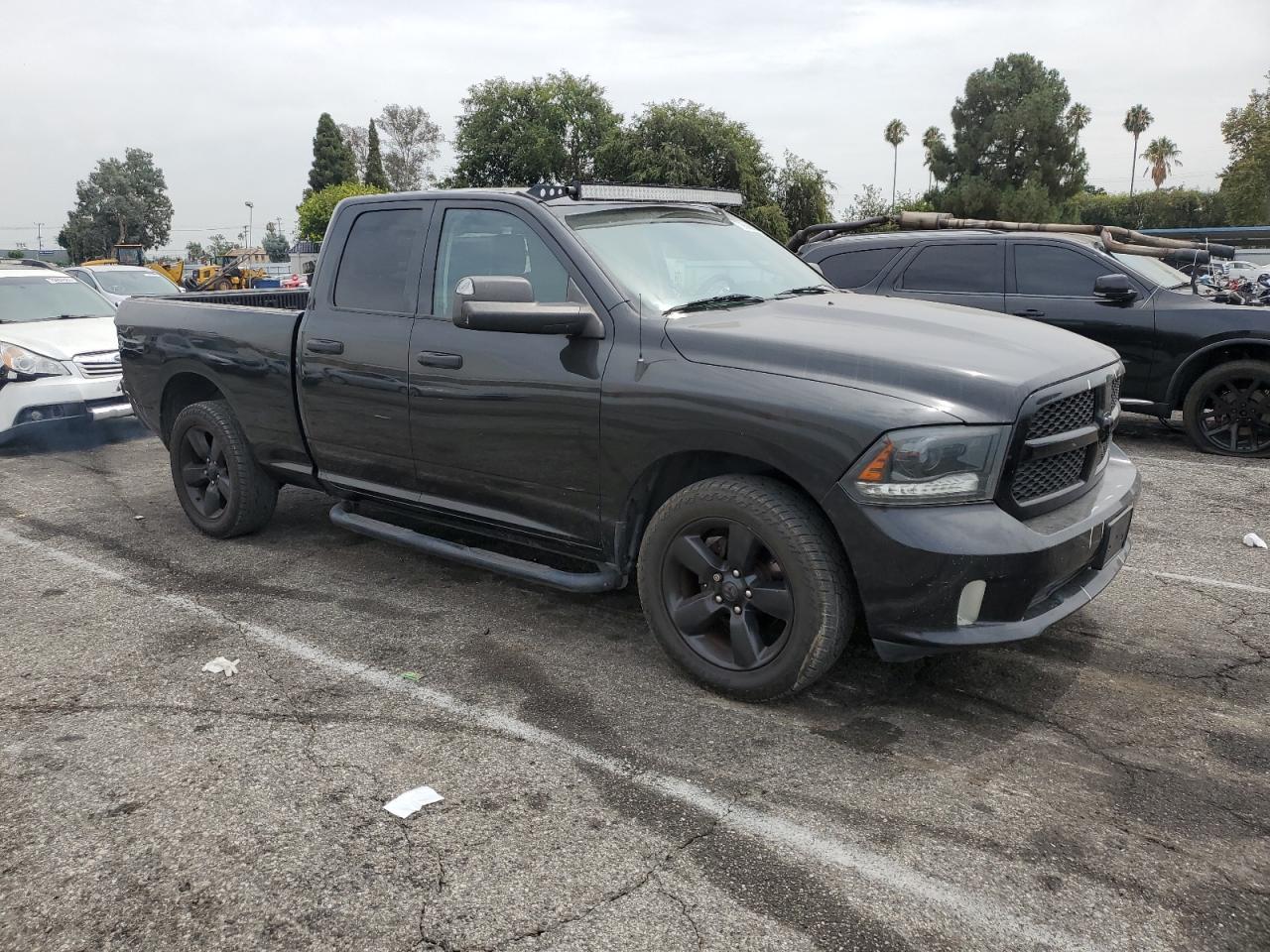 2015 Ram 1500 St - Image 4