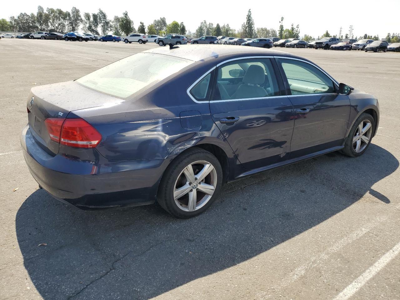 2012 Volkswagen Passat Se - Фото 3