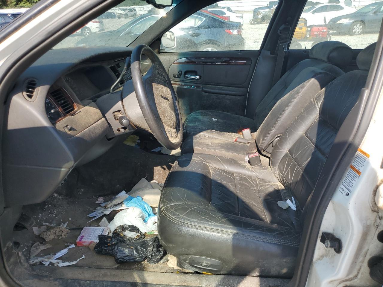 2000 Lincoln Town Car Signature - Фото 7