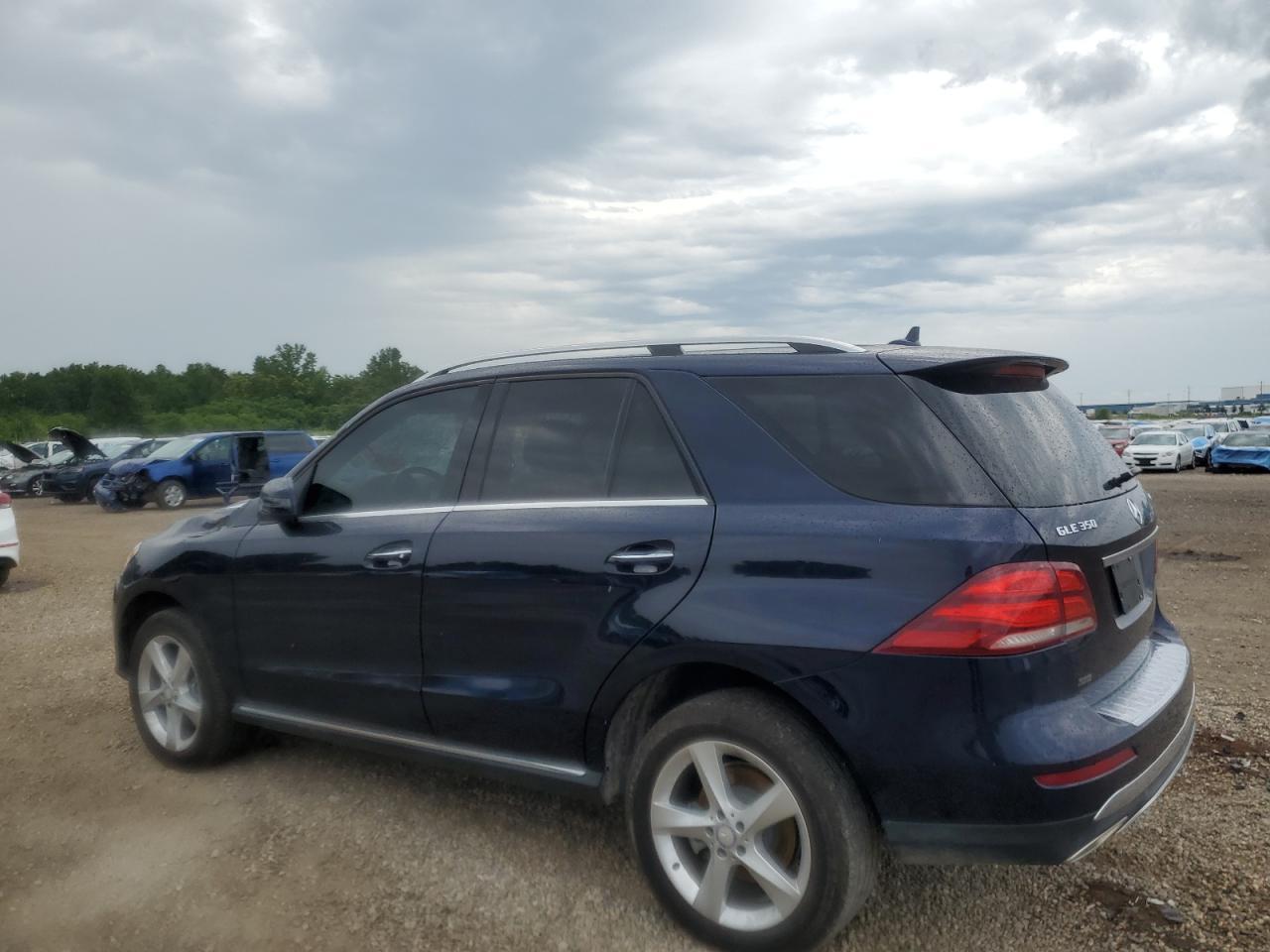 2017 Mercedes-Benz Gle 350 4Matic - Фото 2