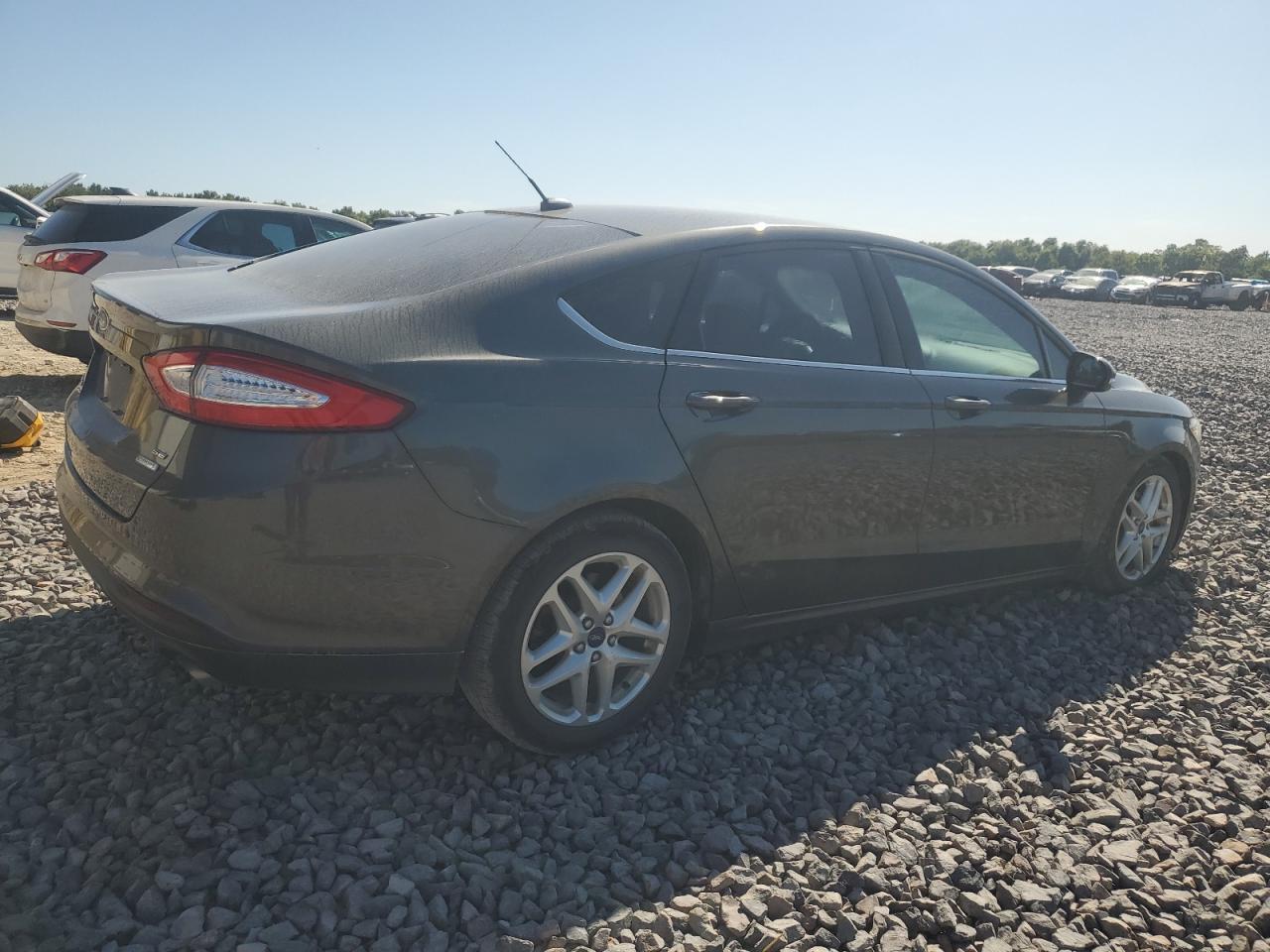 2016 Ford Fusion Se - Фото 3