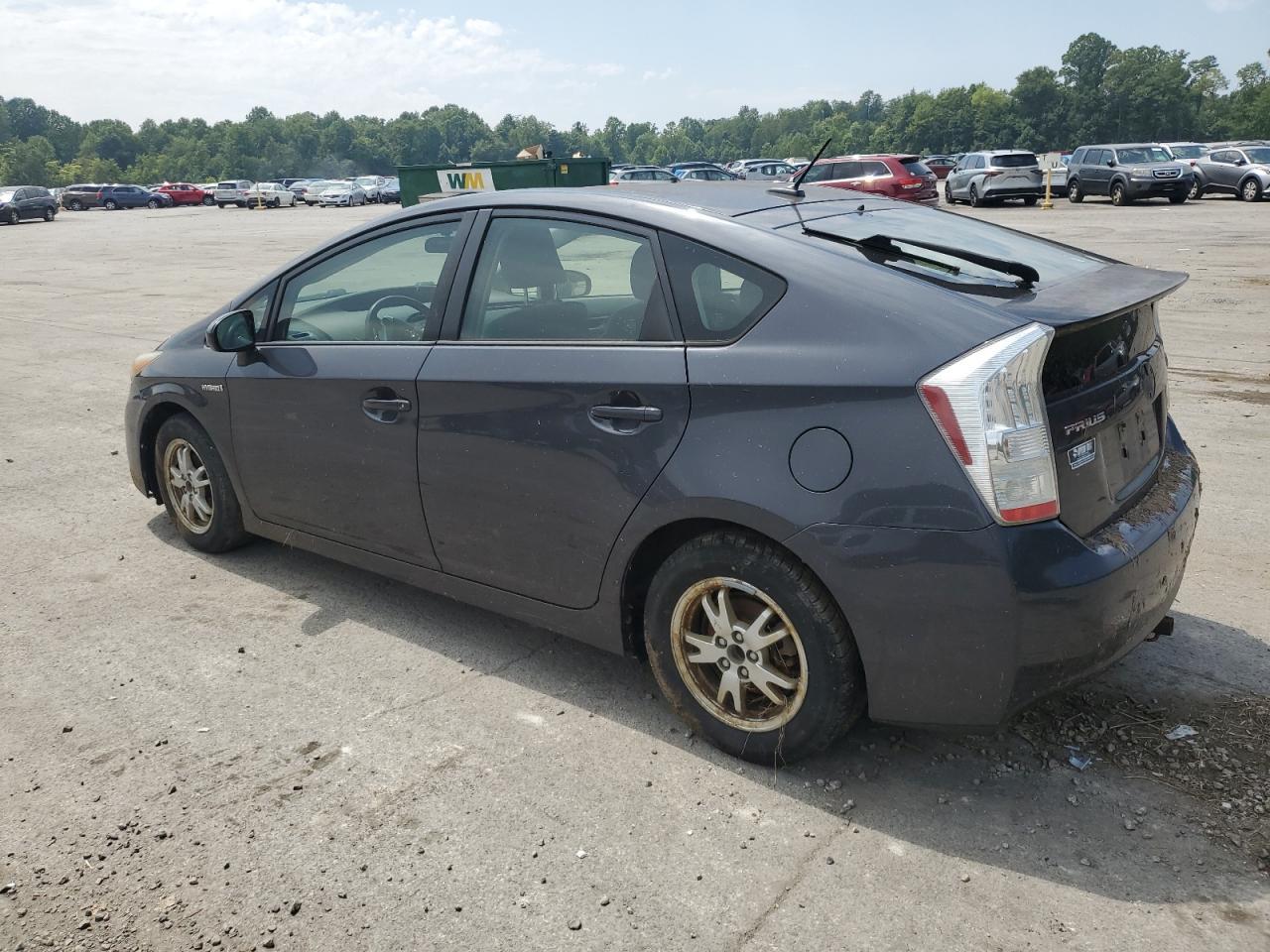 2010 Toyota Prius - Image 2