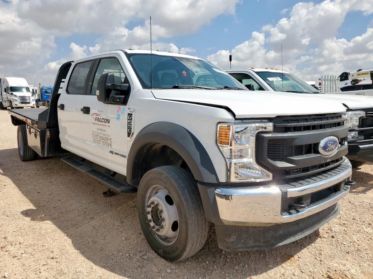 2022 Ford F550 Super Duty - Image 4