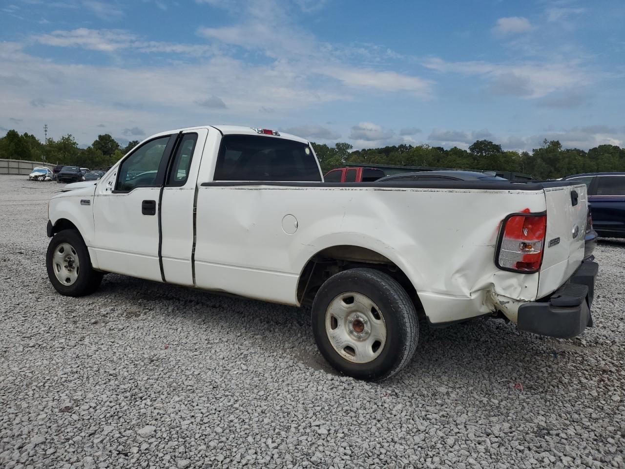 2007 Ford F150 - Image 2