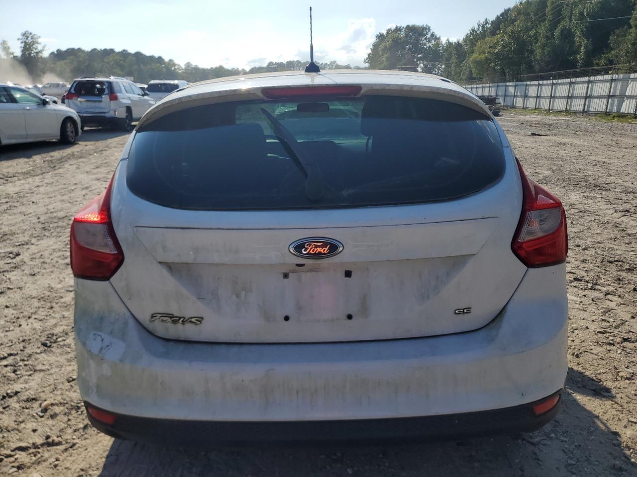 2012 Ford Focus Se - Фото 6