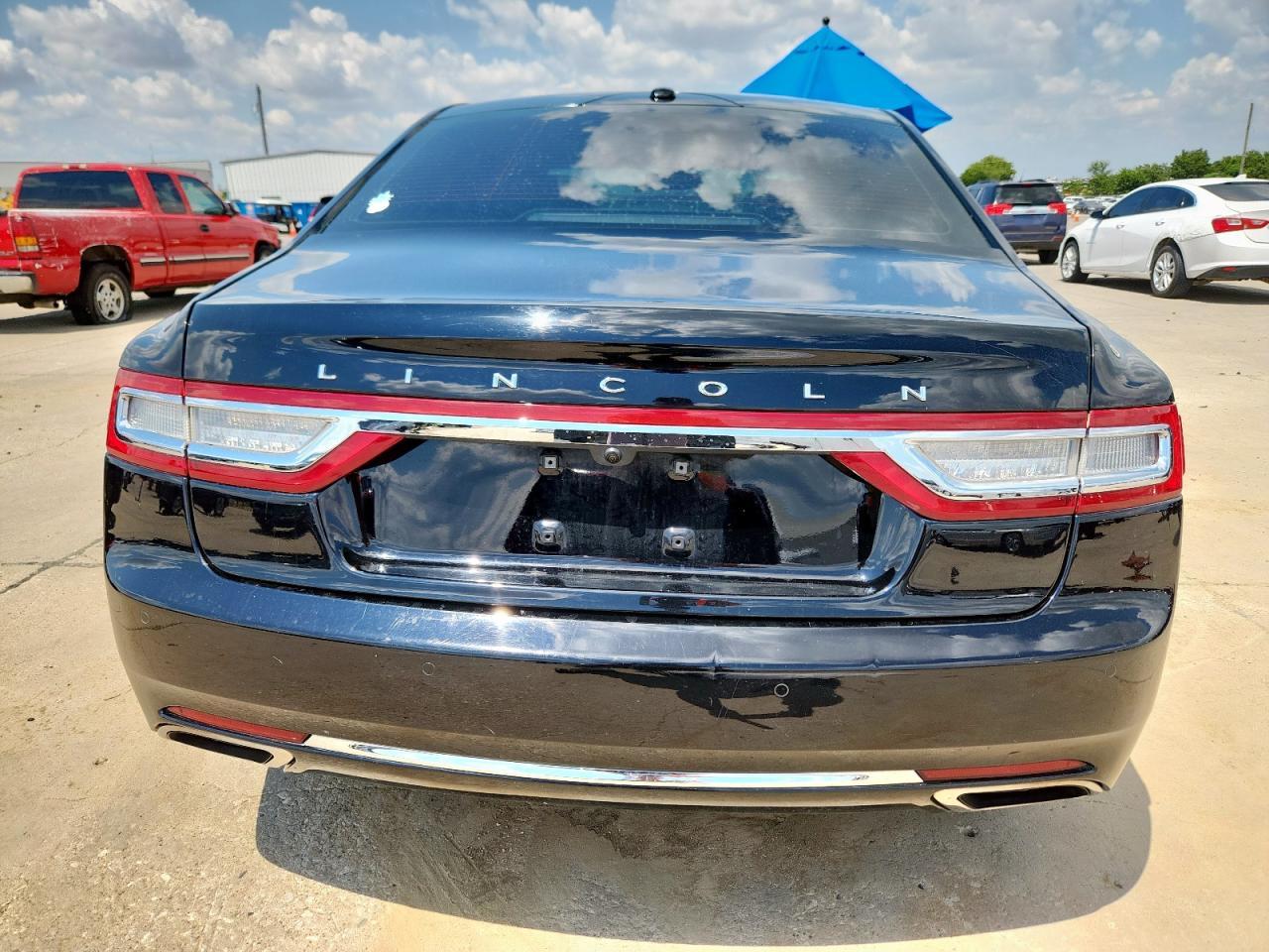 2017 Lincoln Continental Select - Фото 6