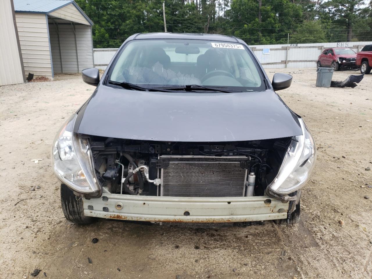 2019 Nissan Versa S - Фото 5