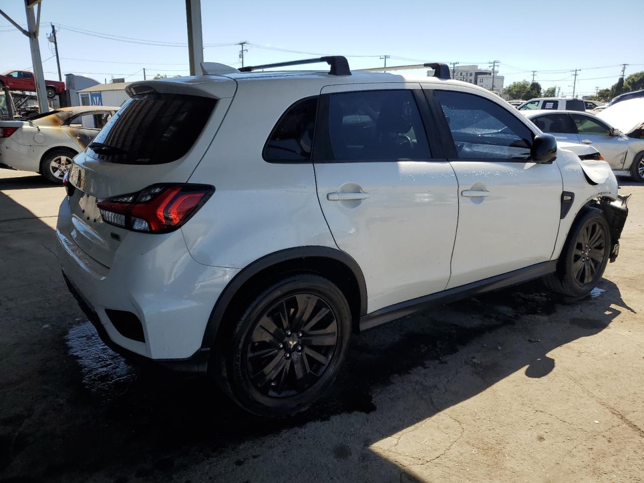 2021 Mitsubishi Outlander Sport Es - Фото 3