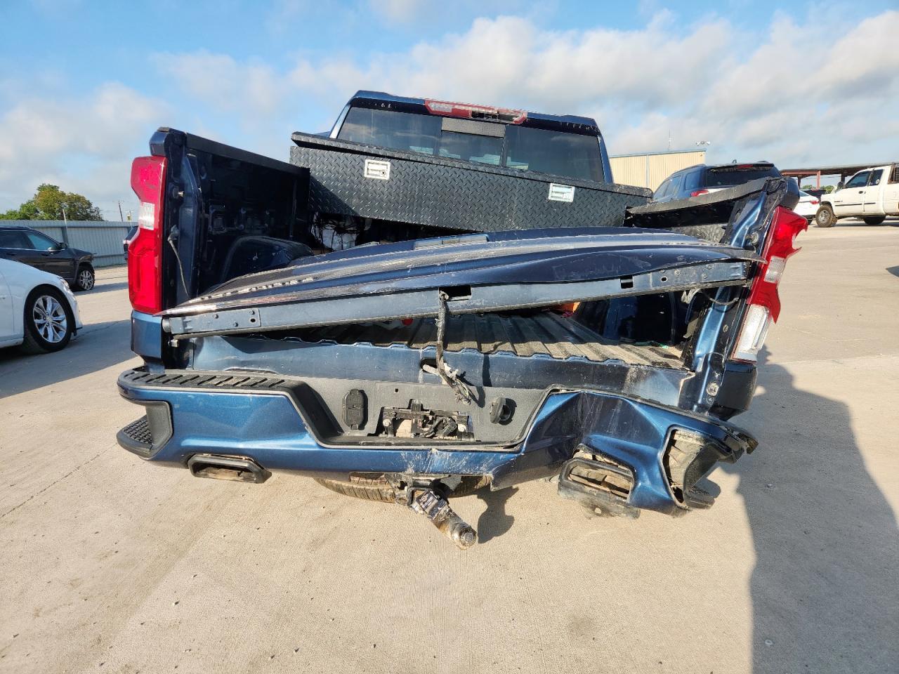 2019 Chevrolet Silverado K1500 Rst - Фото 6