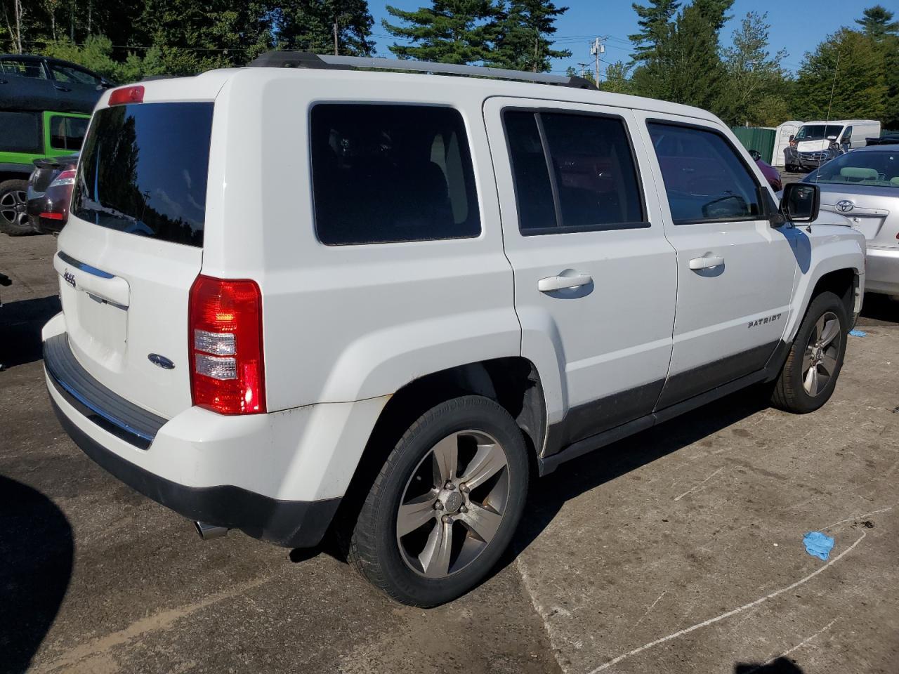 2016 Jeep Patriot Latitude - Фото 3