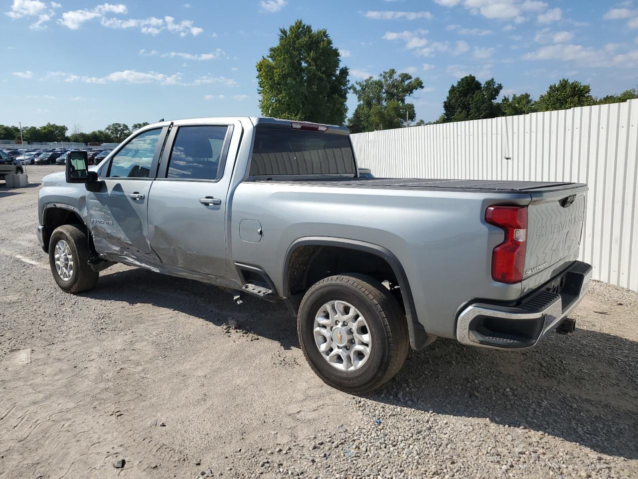 2024 Chevrolet Silverado K3500 Lt - Image 2