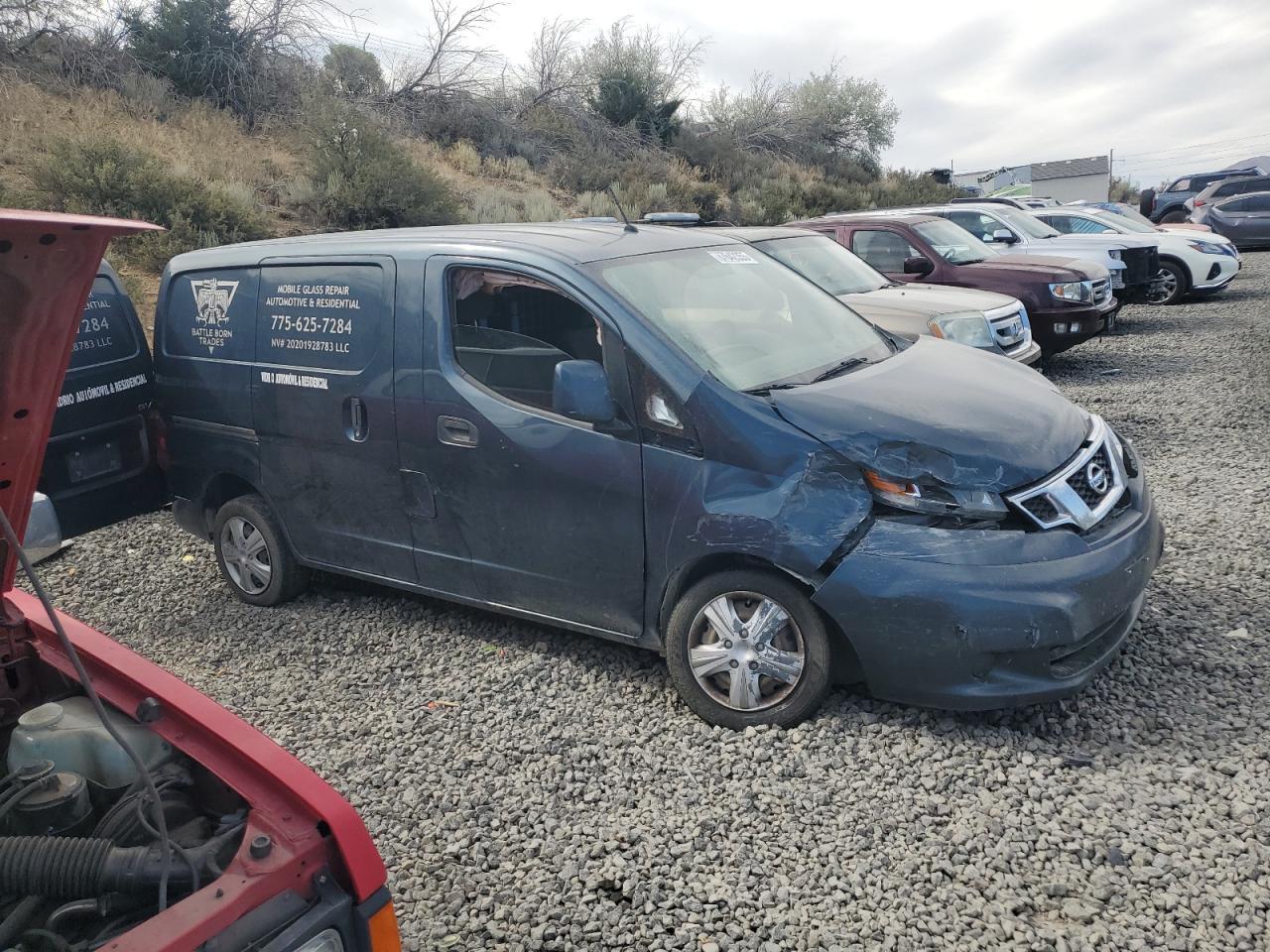 2017 Nissan Nv200 2.5S - Фото 4