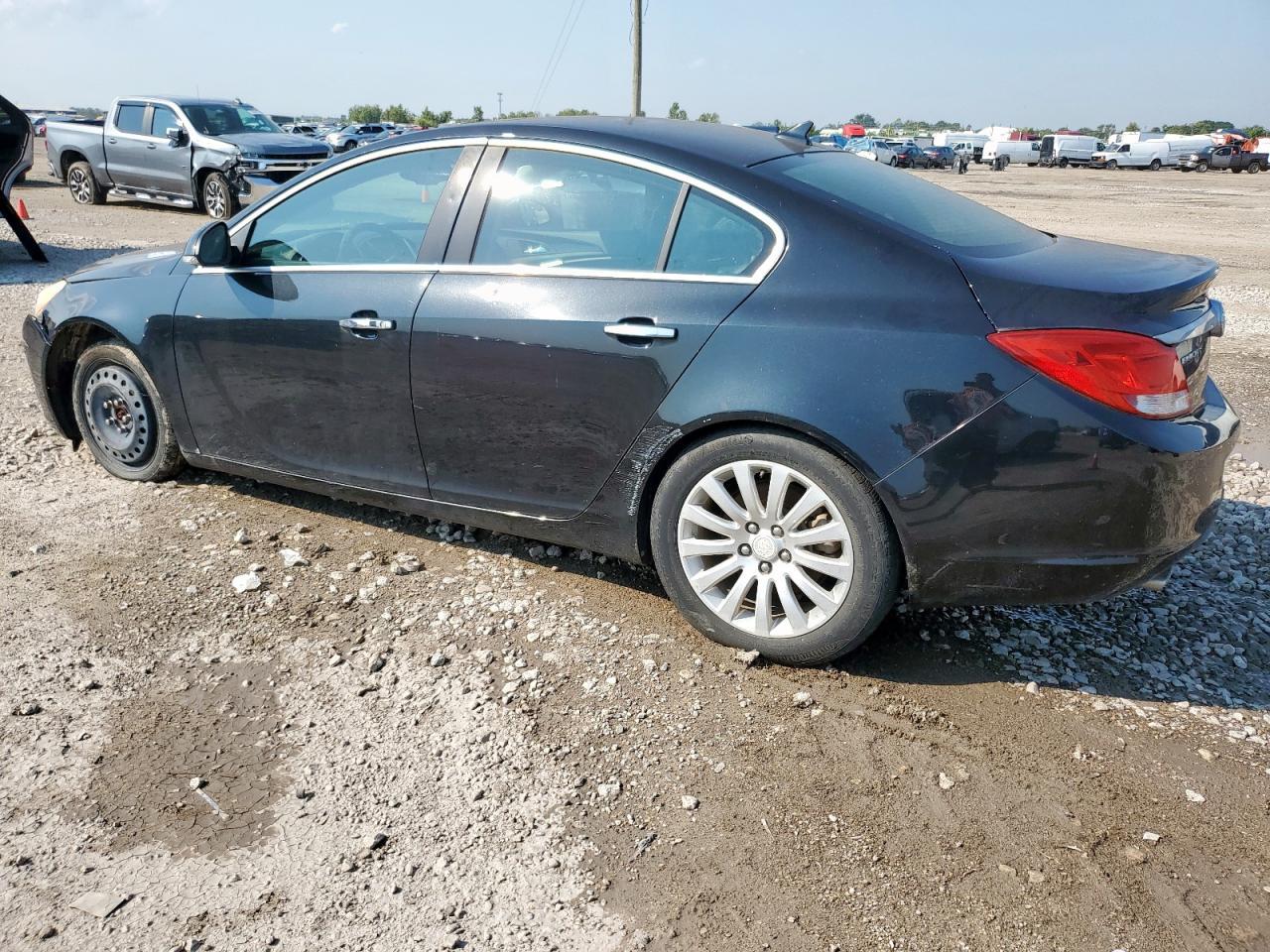 2012 Buick Regal Premium - Image 2