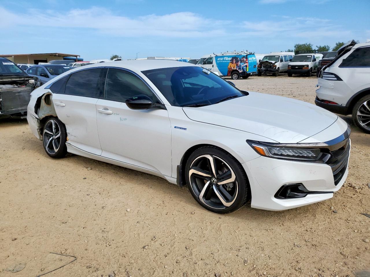 2022 Honda Accord Hybrid Sport - Фото 4