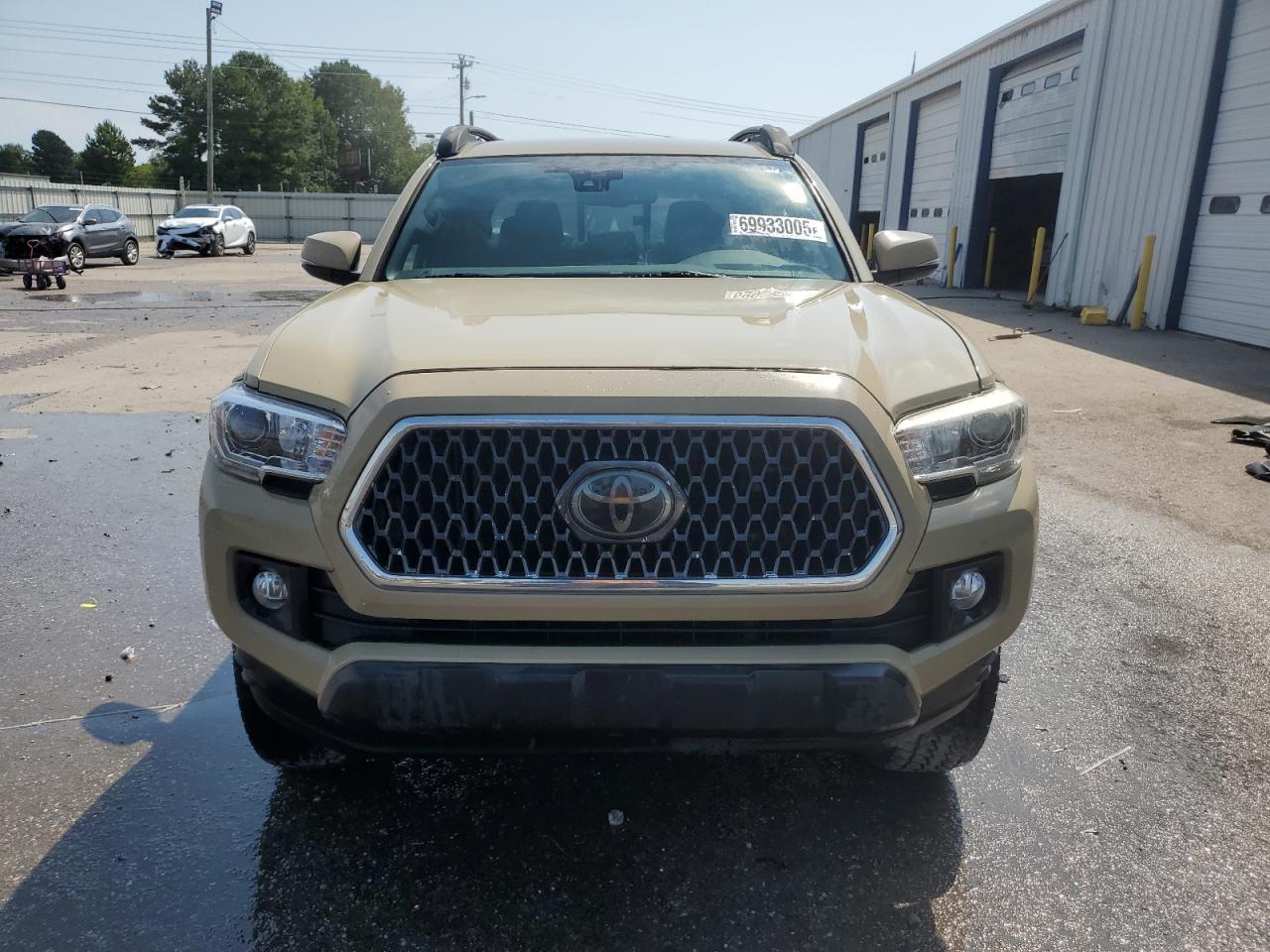 2018 Toyota Tacoma Double Cab - Image 5